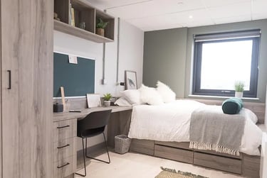 Premium Ensuite - Image 1
