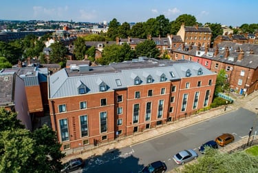 Superior Studio at Sycamore House, Woodhouse Square, Kirkstall, Leeds, LS31BP - Image 2