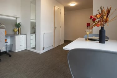 Quintessential Studio at Fraser Studios, 140 Causewayend, City Centre, Aberdeen, AB253TN - Image 5