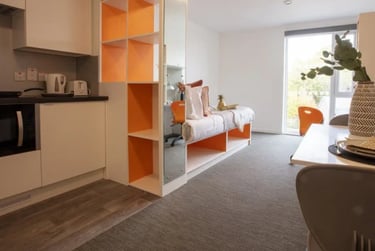 Elegance Plus Studio at Fraser Studios, 140 Causewayend, City Centre, Aberdeen, AB253TN - Image 1