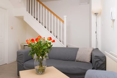 Premium 2 Bed Maisonette With Study - Image 4