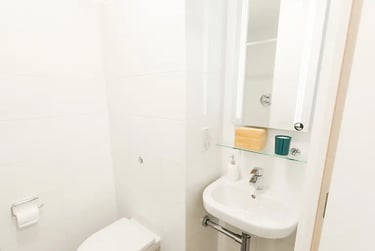 Essential Studio - Image 4