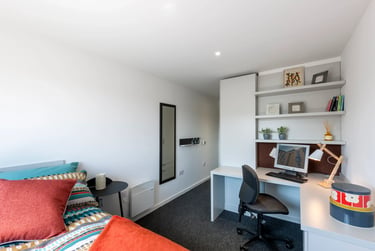 Classic Ensuite - Image 1