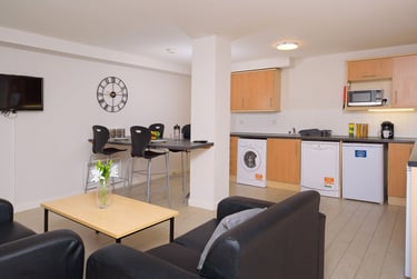 Single Bed Flat - Image 6