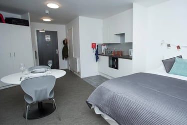 Luxe Plus Studio at Fraser Studios, 140 Causewayend, City Centre, Aberdeen, AB253TN - Image 3