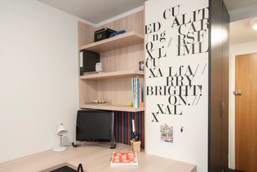 Deluxe Ensuite - Image 1