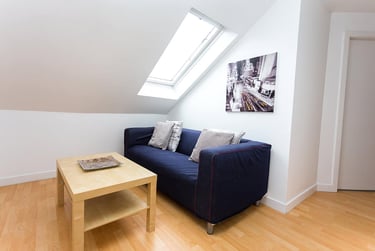 Standard 3 Bed at 207 King Street, 207 King Street, City Centre, Aberdeen, AB245AH - Image 2