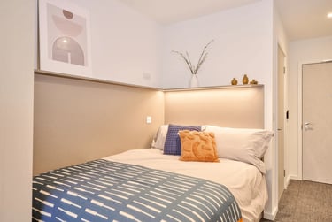 Silver Plus Studio (Floors 10 - 16) - Image 1