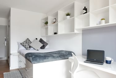 Premier En-suite Plus 7 Bed at Hope Street, Hope Street, City Centre, Liverpool, L19BP - Image 2