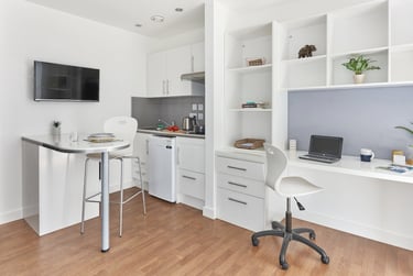 Premier Studio Plus at Hope Street, Hope Street, City Centre, Liverpool, L19BP - Image 5