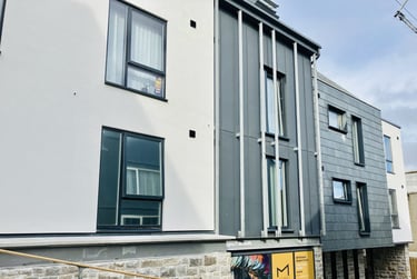 Third Floor Studio (Sea View) at Hydrogen, Fish Strand Hill, City Centre, Falmouth, TR113AS - Image 6