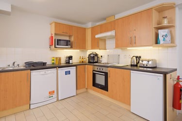 Single Bed Flat - Image 8