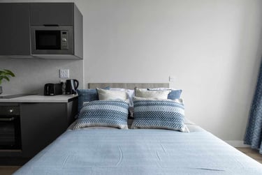 Luxury Studio at Boutique Swansea, St Helen's Road, Mount Pleasant, Swansea, SA14DQ - Image 1