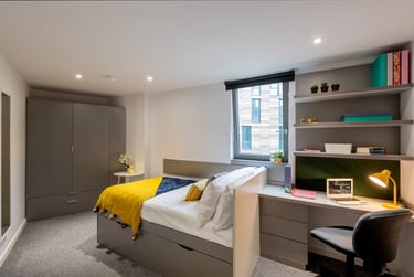 Premium Plus Ensuite - Image 1