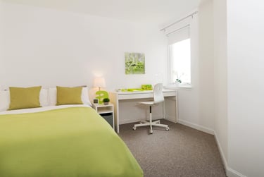 Premium 3 Bed Flat at Trinity Court, 9 Pittodrie Street, Old Aberdeen, Aberdeen, AB245QU - Image 1