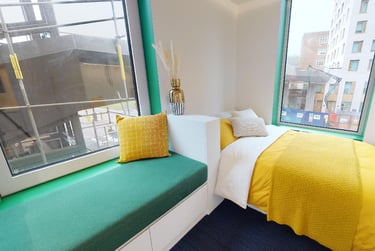 iQ Brighton Student Halls, 7 The Furlong, Coombe Road, Brighton, BN2 4FR - Image 2