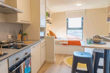 iQ Bristol Student Halls, Marlborough Street, City Centre, Bristol, BS1 3EQ - Image 4