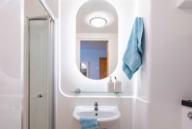 Gold En Suite Plus at iQ Bristol, Marlborough Street, City Centre, Bristol, BS13EQ - Image 4