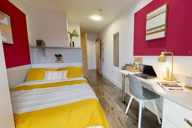 iQ Castings Student Halls, Kings Bridge Road, City Centre, Huddersfield, HD1 3DG - Image 1