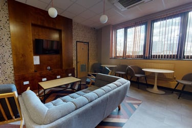 Copper En Suite at iQ Exchange, 143 Lower Parliament Street, City Centre, Nottingham, NG11EE - Image 4