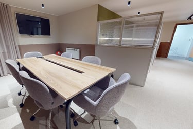 Bronze En Suite at iQ Kingston, 15 Wood Street, City Centre, Kingston, KT11TY - Image 3