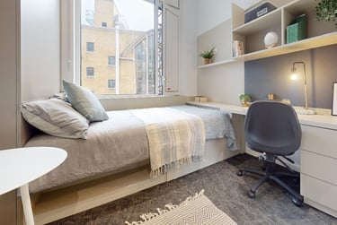iQ Vega Student Halls, 6 Miles Street, Vauxhall, London, SW8 1RZ - Image 1