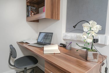 Loddon House Student Halls, Loddon House, Regis Park Road, Earley, Reading, RG6 7AJ - Image 2