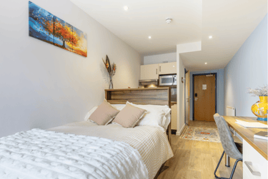 Central Studios Student Halls, 4 Greyfriars Road, City Centre, Reading, RG1 1NP - Image 1
