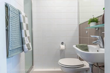 iQ Sterling Court Student Halls, 6 Lakeside Way, Wembley, London, HA9 0BU - Image 7