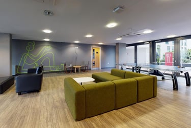 Bronze En Suite Plus-2627 at iQ Sterling Court, 6 Lakeside Way, Wembley, London, HA90BU - Image 3