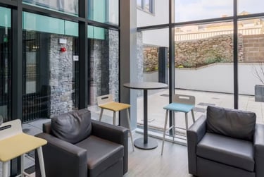 Deluxe Ensuite at The Old Dairy, 14 Regent Street, Cookworthy, Plymouth, PL48BA - Image 9