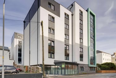 Deluxe Ensuite at The Old Dairy, 14 Regent Street, Cookworthy, Plymouth, PL48BA - Image 13