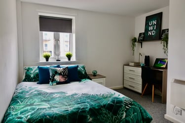 Double En-Suite at Carr Mills, Buslingthorpe Lane, Meanwood, Leeds, LS72DG - Image 11
