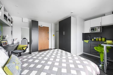 Austen House Student Halls, Back of the Walls, City Centre, Southampton, SO14 3HA - Image 1