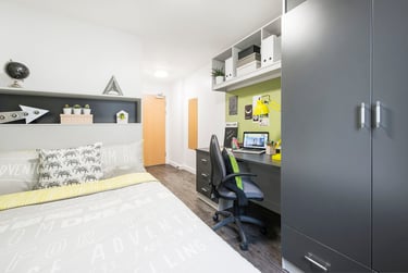 Crescent Place Student Halls, 60-64 St Marys Road, City Centre, Southampton, SO14 0BH - Image 1