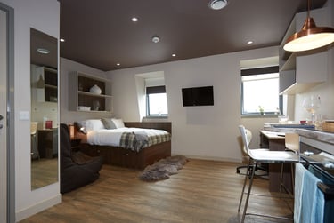 Superior Studio at Woodside House, 90 South Woodside Road, Maryhill, Glasgow, G206NL - Image 12