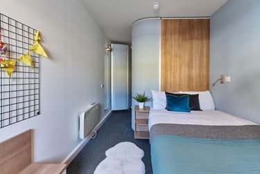 Trust House Student Halls, Salem Place, St Thomas, Exeter, EX4 6TZ - Image 3