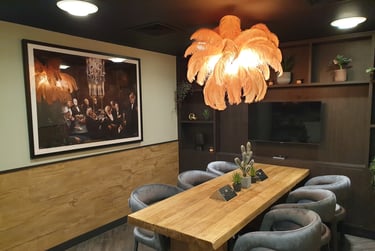Studio Gold Top Floor at St James' House, St James' Street, City Centre, Newcastle, NE14BJ - Image 9