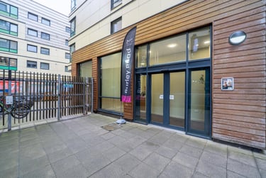 Bronze at Burley Road, 5 Burley Road, Kirkstall, Leeds, LS31LN - Image 15