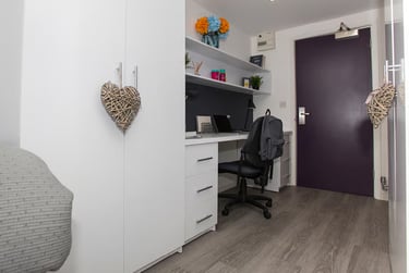 Premium Plus Studio at The Cube Ealing, 11 Popes Lane, Ealing, London, W54NG - Image 10
