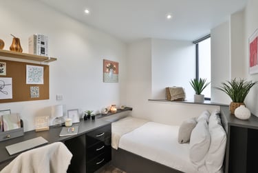 B16 Studios Student Halls, 104-106 Hagley Road, City Centre, Birmingham, B16 8LT - Image 3