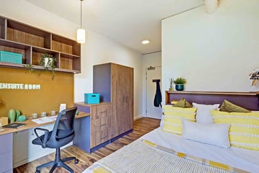 Hox Park Student Halls, Hox Park Drive, Englefield Green, Egham, TW20 0GP - Image 4
