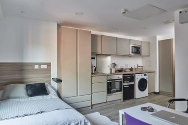 Coppergate Student Halls, 17–18 The Kingsway, City Centre, Swansea, SA1 5JZ - Image 1