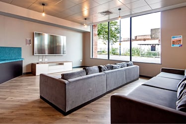 Superior En Suite at Coppergate, 17–18 The Kingsway, City Centre, Swansea, SA15JZ - Image 5