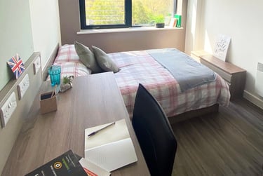 Stanhope House Student Halls, 91-95 Commercial Road, City Centre, Portsmouth, PO1 1BQ - Image 2