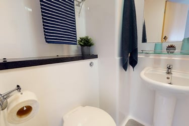 iQ Leeds Student Halls, Cross Chancellor Street, City Centre, Leeds, LS6 2TL - Image 3