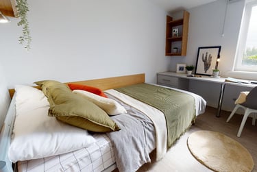iQ Leeds Student Halls, Cross Chancellor Street, City Centre, Leeds, LS6 2TL - Image 1