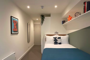 Firth Point Student Halls, 100 Firth Street, City Centre, Huddersfield, HD1 3BQ - Image 4