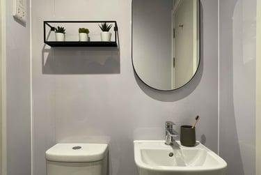 Firth Point Student Halls, 100 Firth Street, City Centre, Huddersfield, HD1 3BQ - Image 5