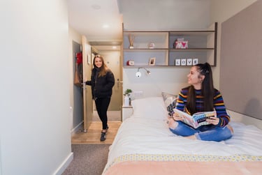 Starter En-suite at LIV Student Sheffield, 131 Ecclesall Road, City Centre, Sheffield, S118HY - Image 5